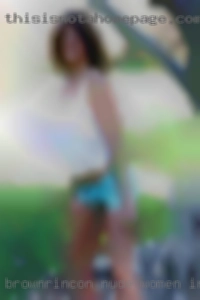 brownrincon nude women in local bars
