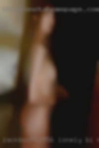 Zackbooth1956 lonely bi man looking for NSA with woman